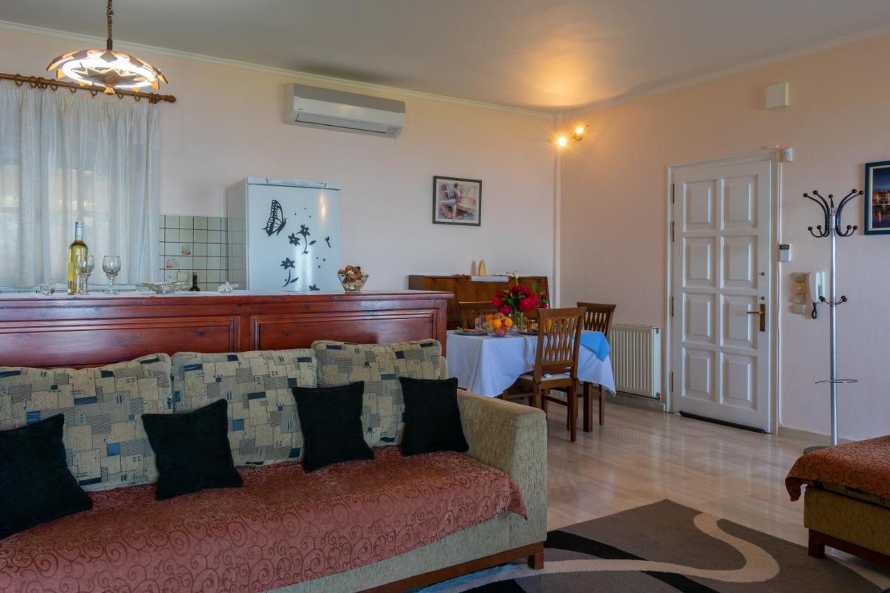 Villa Emily Achilleion Bagian luar foto