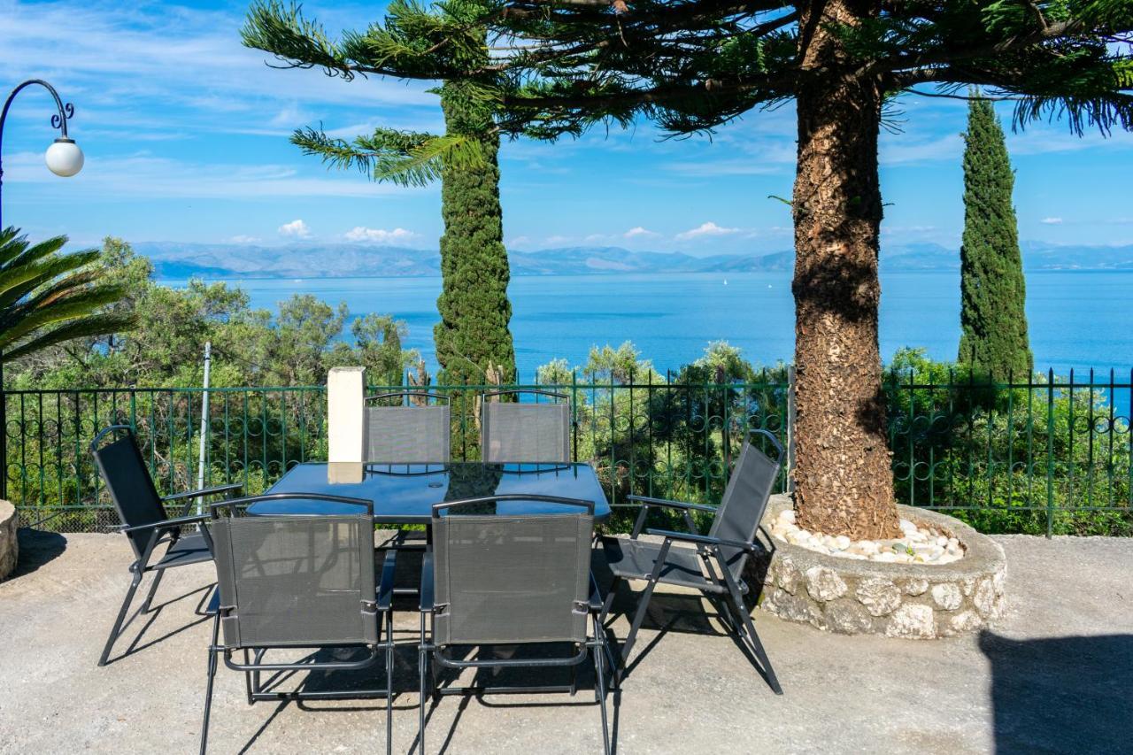 Villa Emily Achilleion Bagian luar foto